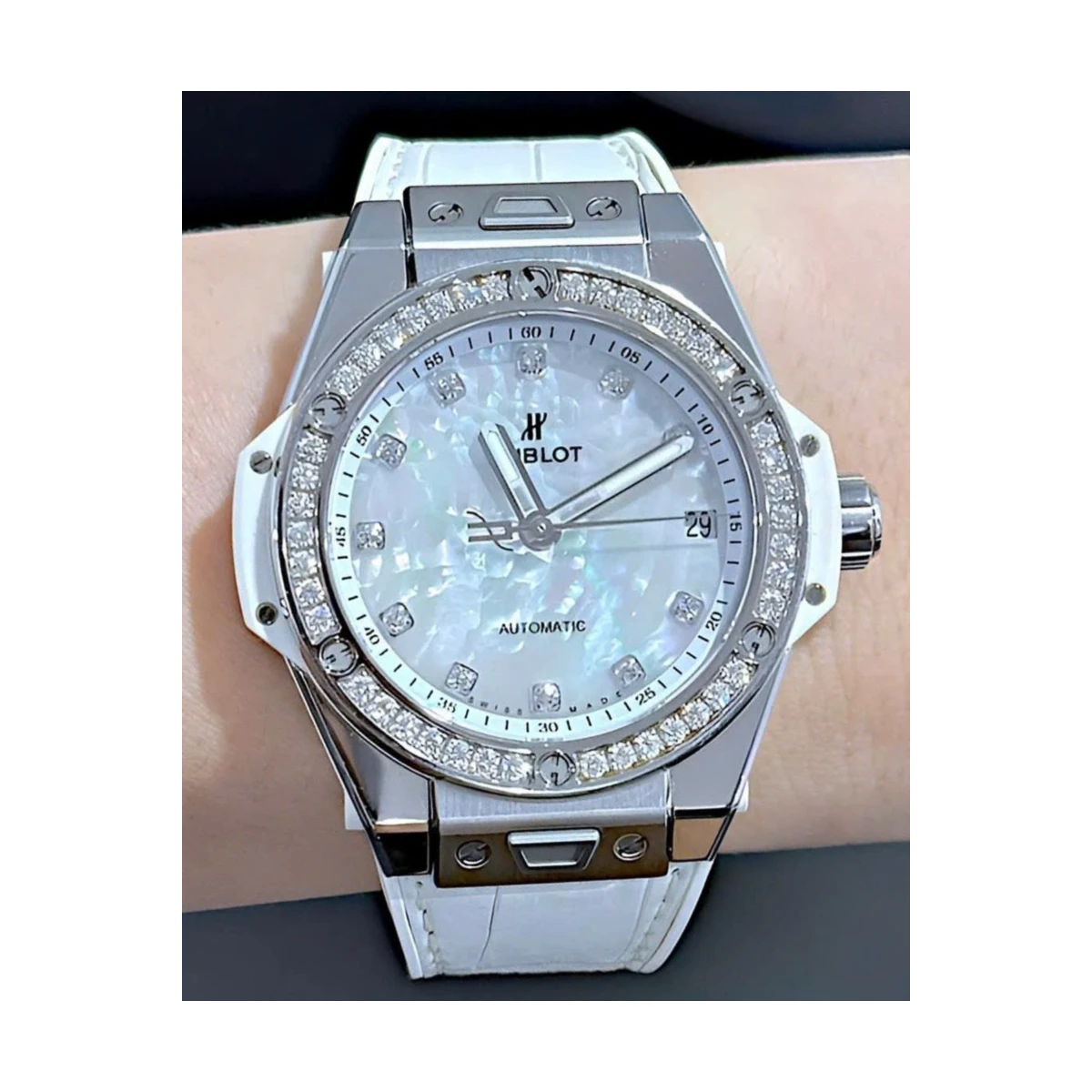 Big Bang One Click Steel Mother Of Pearl White Diamonds 39mm - đồng hồ Hublot chính hãng